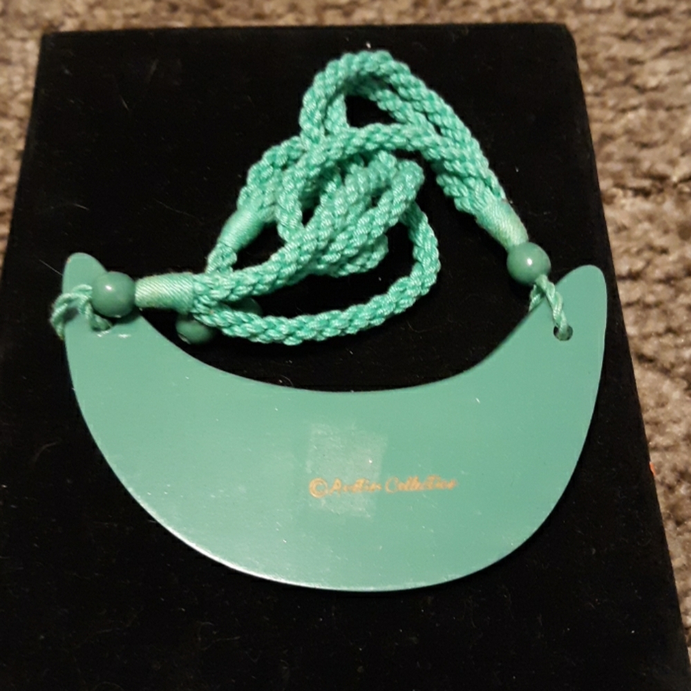 Austin Collection - Picture 2 of 3